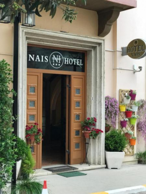 Hotel Nais